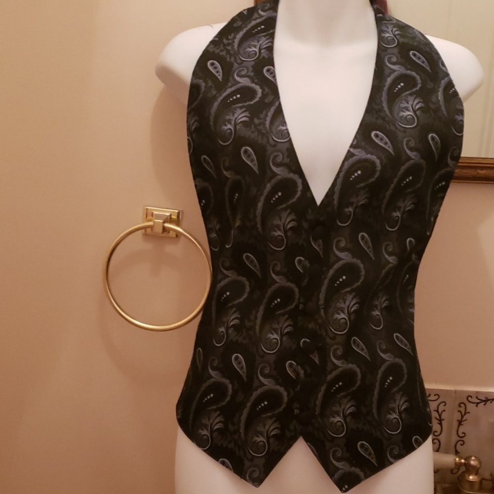 2@15 Mens or womens suit/tux vest